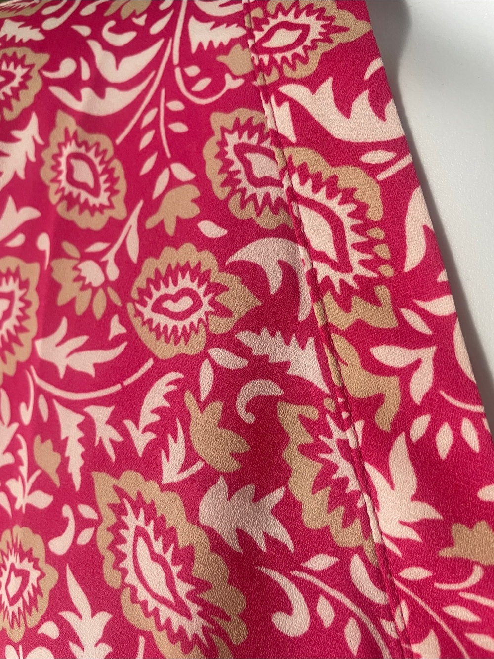 Ann Taylor Mixed Media Pleat Front, Pink, LP - Picture 3 of 6